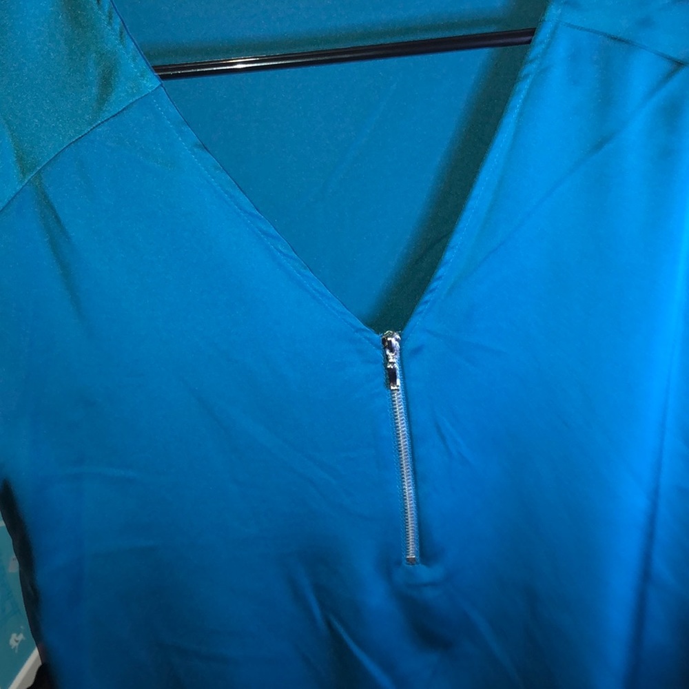 Blouse - Picture 3 of 4